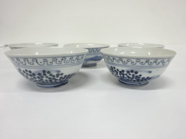 Ko-Imari, 5 bowls, some blue and white